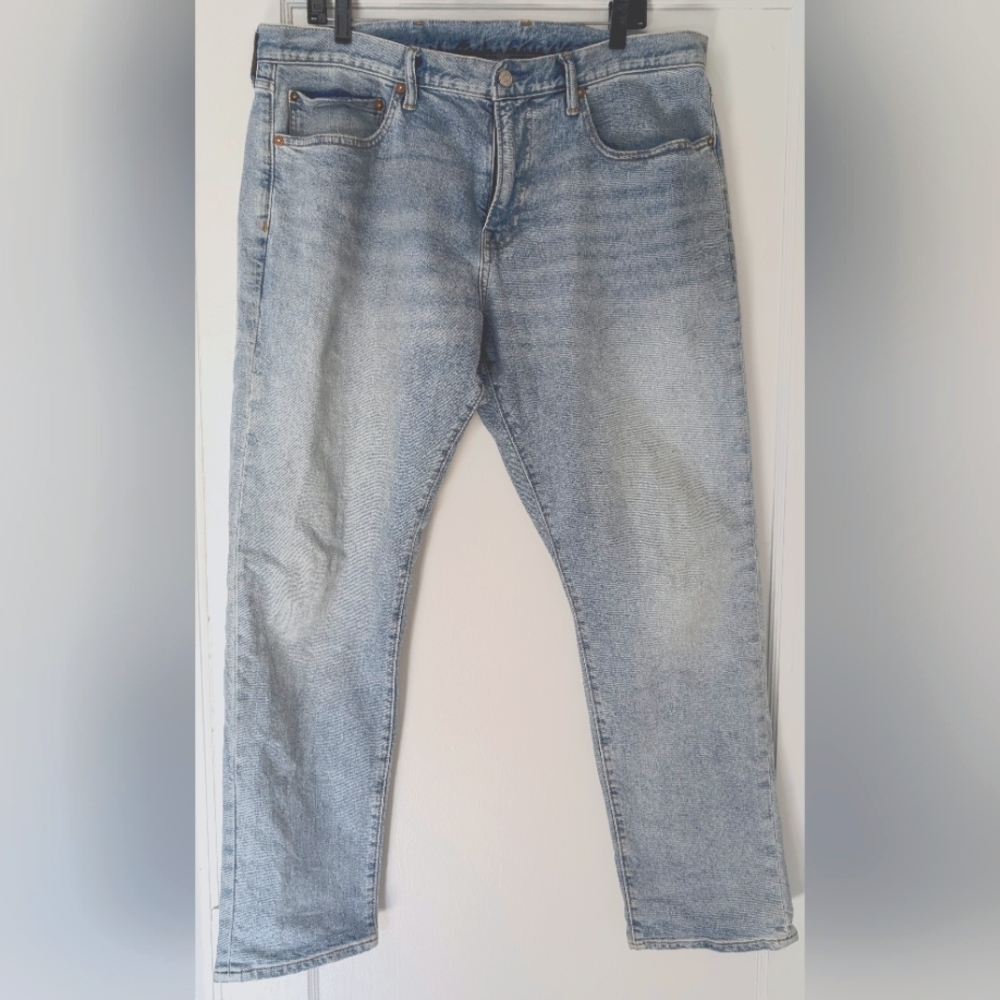 Gap Jeans 36x30 Light Wash